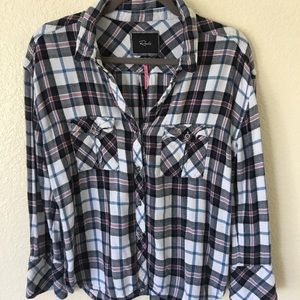 Rails flannel top sz Medium